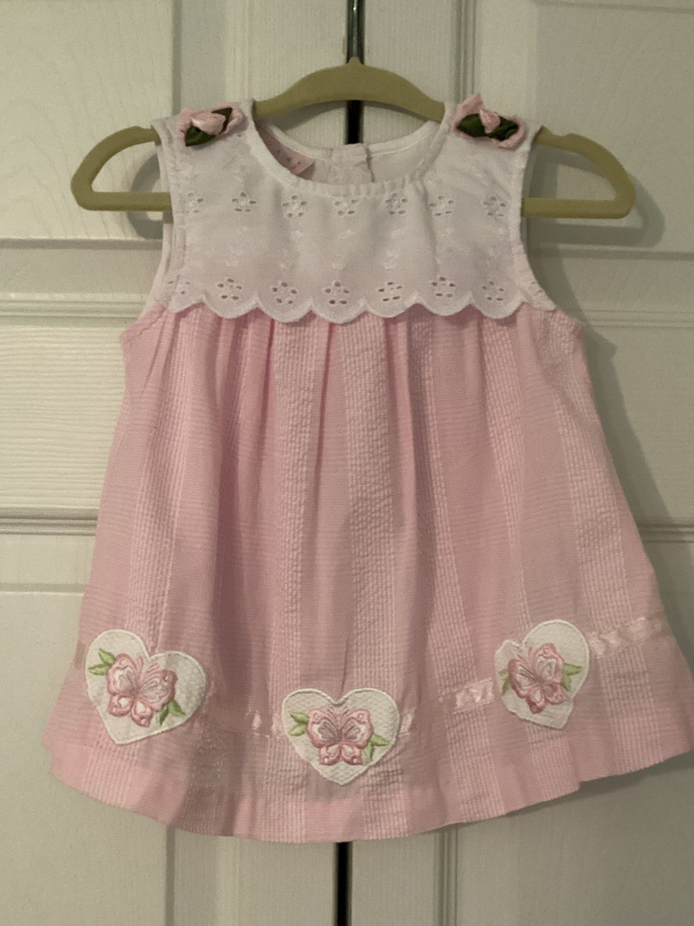 Vintage Samara Seersucker Pink Dress With Embroidered Hearts Size 6-9 Months EUC